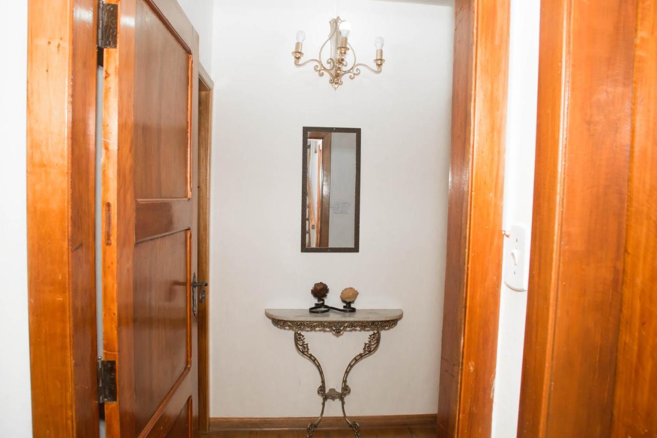 Fm - Vila Capivari Pensão 3*